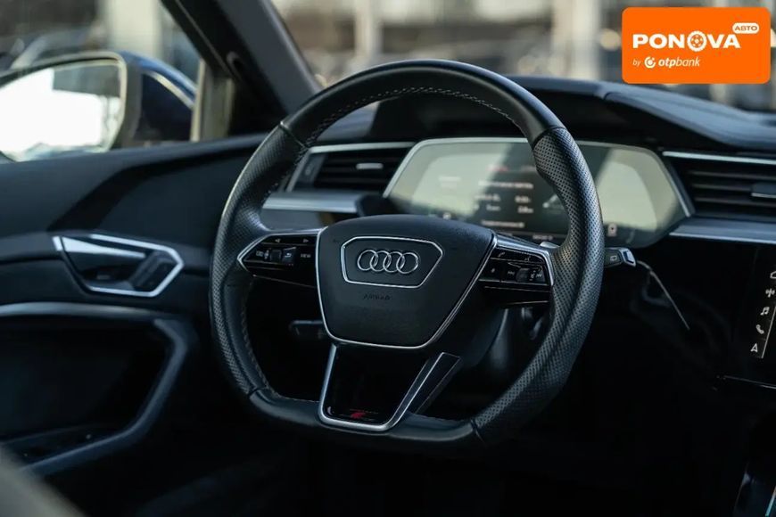 Audi e-tron, 2021 р., Електро, 85 тис. км, Позашляховик / Кросовер, Синій, Чернівці AT-10406679 фото