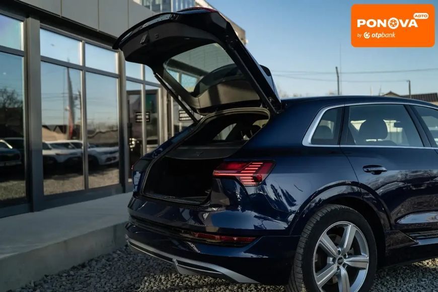 Audi e-tron, 2021 р., Електро, 85 тис. км, Позашляховик / Кросовер, Синій, Чернівці AT-10406679 фото
