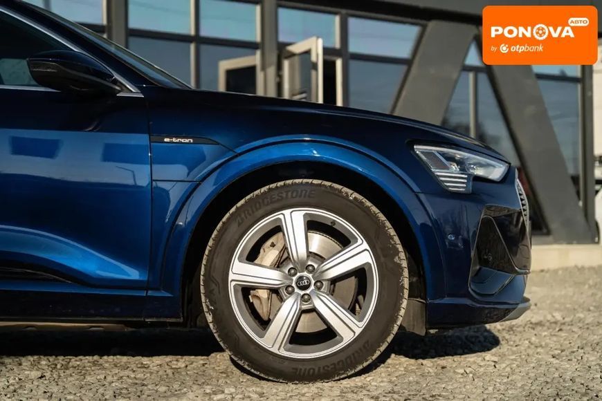 Audi e-tron, 2021 р., Електро, 85 тис. км, Позашляховик / Кросовер, Синій, Чернівці AT-10406679 фото