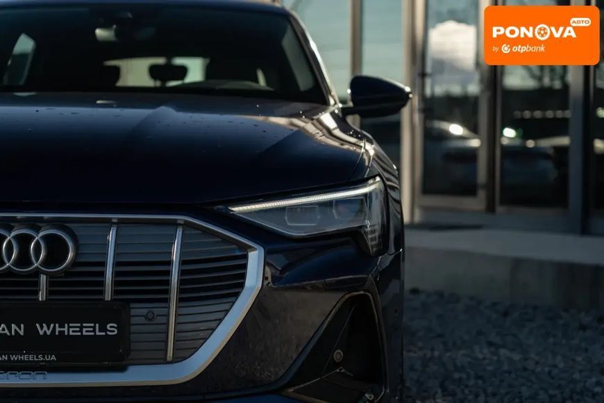 Audi e-tron, 2021 р., Електро, 85 тис. км, Позашляховик / Кросовер, Синій, Чернівці AT-10406679 фото