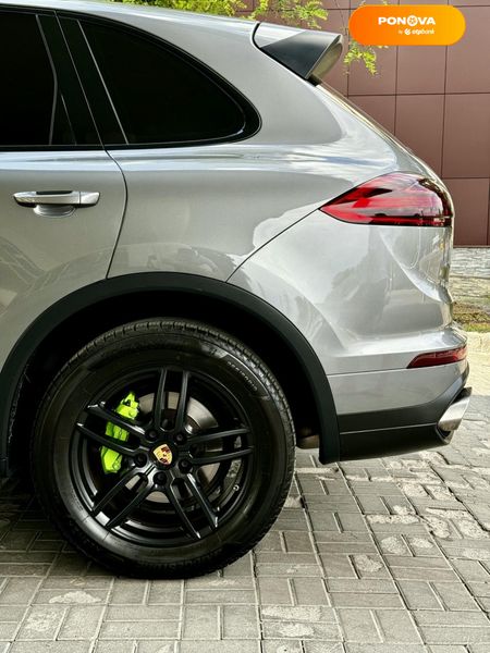 Porsche Cayenne, 2015, Бензин, 3.6 л., 250 тис. км, Позашляховик / Кросовер, Сірий, Дніпро (Дніпропетровськ) 109934 фото