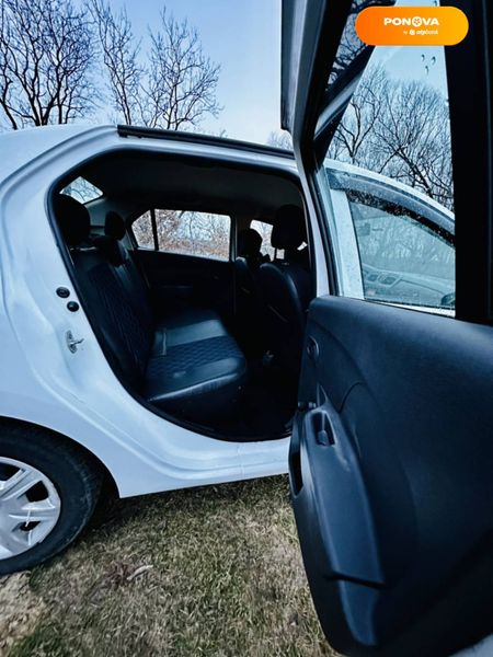 Renault Logan, 2015, Дизель, 1.5 л., 258 тис. км, Седан, Білий, Львів Cars-Pr-68530 фото