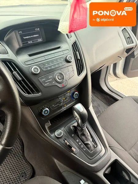 Ford Focus, 2015 р., Бензин, 245 тис. км, Седан, Сірий, Дніпро (Дніпропетровськ) AT-10415381 фото