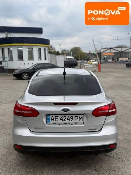 Ford Focus, 2015 р., Бензин, 245 тис. км, Седан, Сірий, Дніпро (Дніпропетровськ) AT-10415381 фото