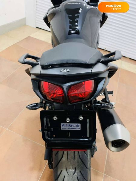 Yamaha FZ8, 2015, Бензин, 800 см³, 19 тыс. км, Мотоцикл Спорт-туризм, Серый, Киев moto-37530 фото