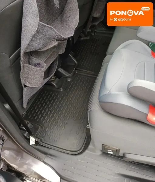 Toyota Highlander, 2017 р., Бензин, 132 тис. км, Позашляховик / Кросовер, Сірий, Прилуки AT-10413185 фото