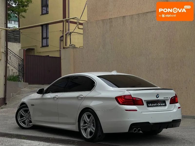 BMW 5 Series, 2013 г., Дизель, 339 тыс. км, Седан, Белый, Николаев AT-10417016 фото