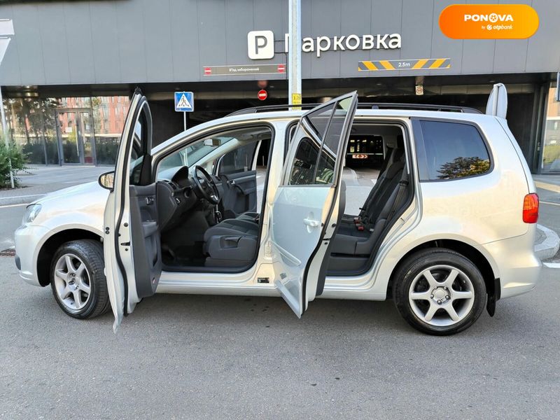 Volkswagen Touran, 2011, Бензин, 1.4 л., 195 тис. км, Мінівен, Сірий, Київ 102757 фото