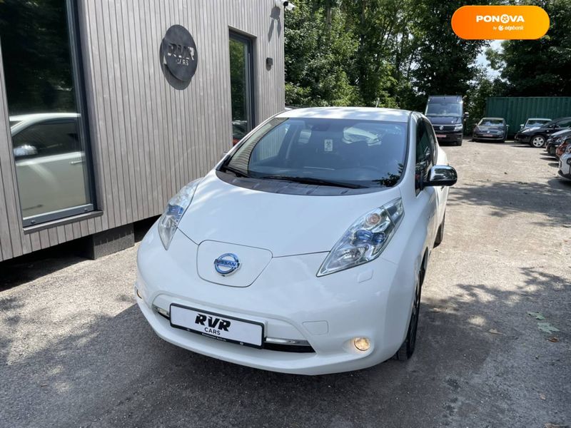 Nissan Leaf, 2013, Електро, 153 тис. км, Хетчбек, Білий, Тернопіль 110203 фото