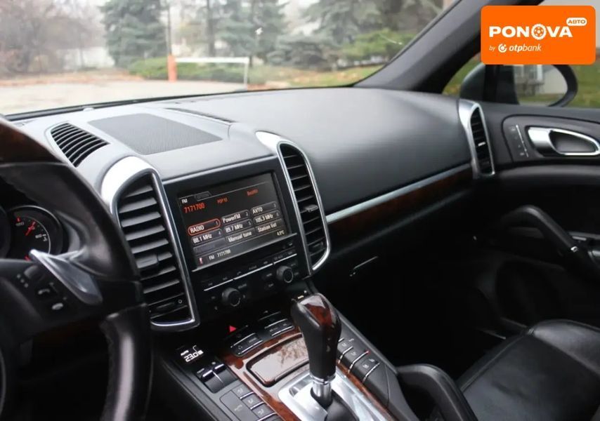 Porsche Cayenne, 2011 г., Бензин, 83 тыс. км, Внедорожник / Кроссовер, Серый, Днепр (Днепропетровск) AT-10405839 фото