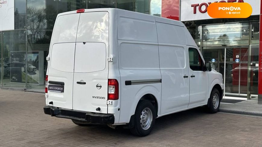 Nissan NV2500, 2017, Газ пропан-бутан / Бензин, 129 тис. км, Вантажний фургон, Білий, Київ 39782 фото