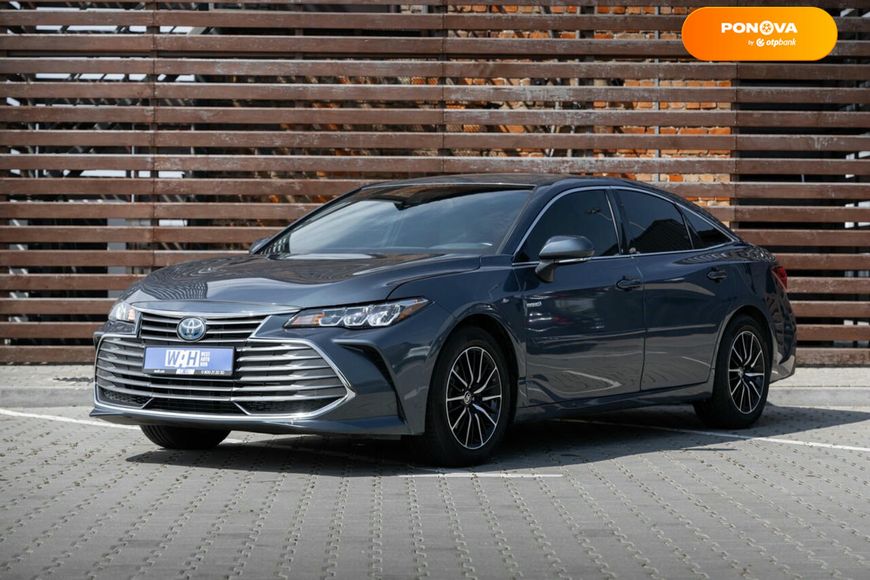 Toyota Avalon, 2020, Гібрид (HEV), 2.5 л., 138 тис. км, Седан, Сірий, Луцьк 110290 фото