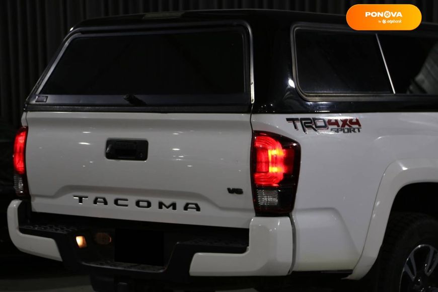 Toyota Tacoma, 2018, Бензин, 3.46 л., 92 тыс. км, Пікап, Белый, Киев 42450 фото