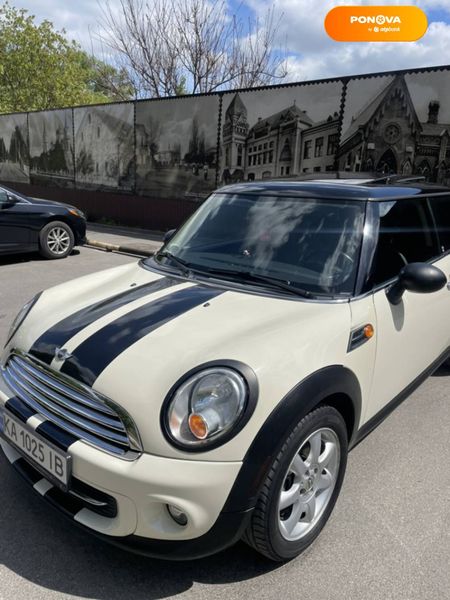 MINI Hatch, 2011, Бензин, 1.6 л., 107 тис. км, Хетчбек, Белый, Чернигов Cars-Pr-78633 фото