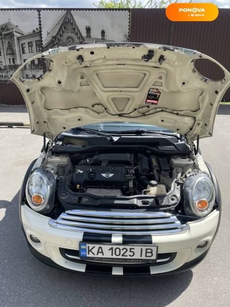 MINI Hatch, 2011, Бензин, 1.6 л., 107 тис. км, Хетчбек, Белый, Чернигов Cars-Pr-78633 фото