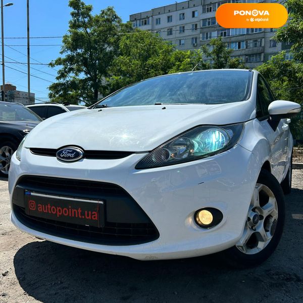 Ford Fiesta, 2011, Бензин, 1.39 л., 104 тыс. км, Хетчбек, Белый, Сумы 110865 фото