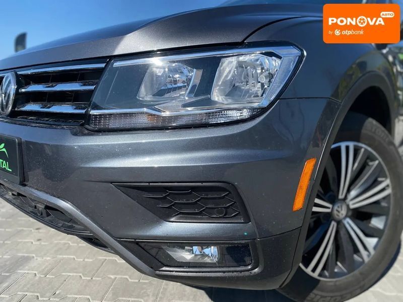 Volkswagen Tiguan, 2019 р., Бензин, 113 тис. км, Позашляховик / Кросовер, Сірий, Київ AT-10419087 фото