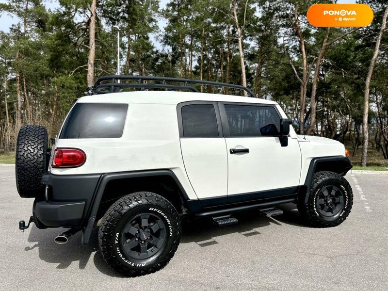 Toyota FJ Cruiser, 2008, Газ пропан-бутан / Бензин, 4 л., 170 тыс. км, Внедорожник / Кроссовер, Белый, Киев Cars-Pr-55859 фото