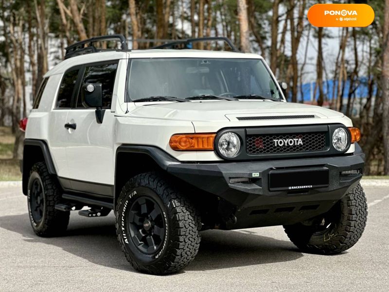 Toyota FJ Cruiser, 2008, Газ пропан-бутан / Бензин, 4 л., 170 тыс. км, Внедорожник / Кроссовер, Белый, Киев Cars-Pr-55859 фото