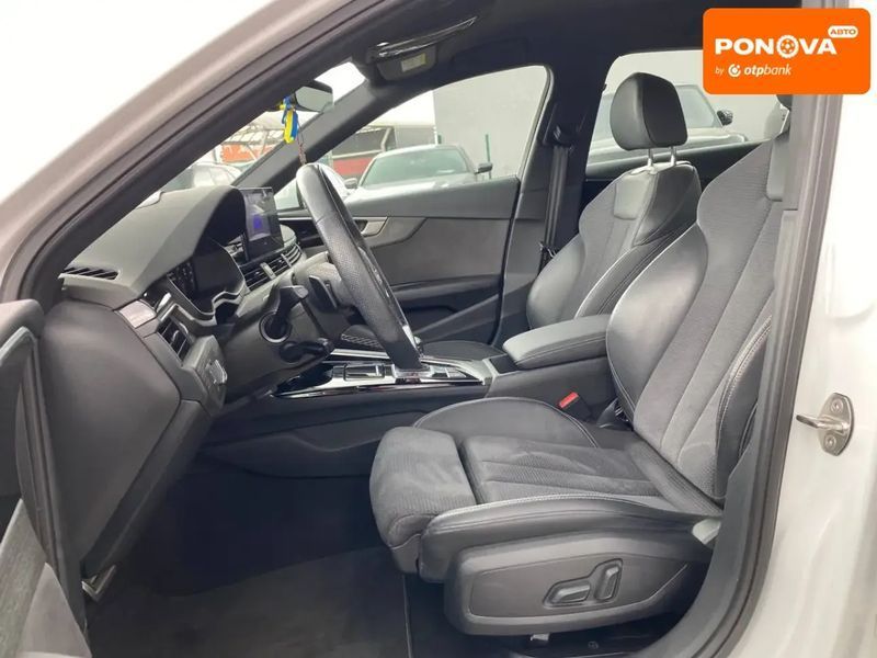 Audi A4, 2023 р., Дизель, 46 тис. км, Седан, Білий, Львів AT-10400915 фото