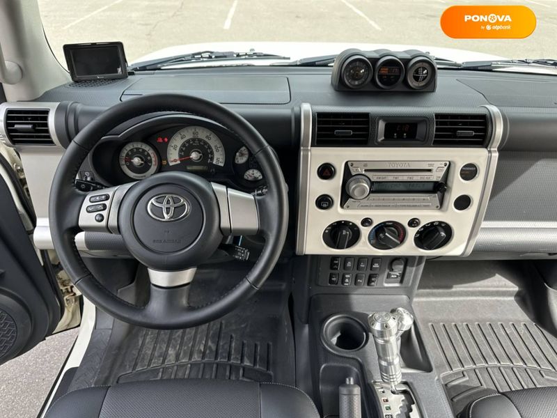 Toyota FJ Cruiser, 2008, Газ пропан-бутан / Бензин, 4 л., 170 тыс. км, Внедорожник / Кроссовер, Белый, Киев Cars-Pr-55859 фото