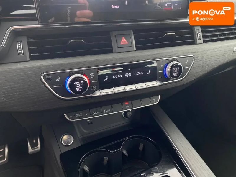 Audi A4, 2023 р., Дизель, 46 тис. км, Седан, Білий, Львів AT-10400915 фото