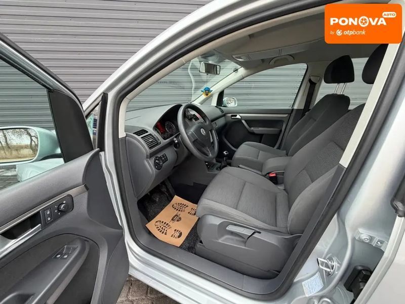 Volkswagen Touran, 2008 р., Бензин, 170 тис. км, Мінівен, Сірий, Кам'янське (Дніпродзержинськ) AT-10411480 фото