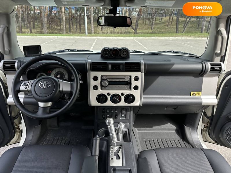 Toyota FJ Cruiser, 2008, Газ пропан-бутан / Бензин, 4 л., 170 тыс. км, Внедорожник / Кроссовер, Белый, Киев Cars-Pr-55859 фото