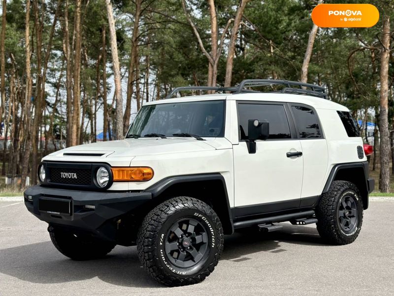 Toyota FJ Cruiser, 2008, Газ пропан-бутан / Бензин, 4 л., 170 тыс. км, Внедорожник / Кроссовер, Белый, Киев Cars-Pr-55859 фото