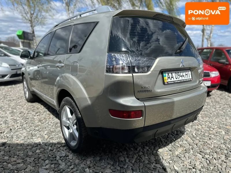 Mitsubishi Outlander XL, 2008 г., Газ пропан-бутан / Бензин, 237 тыс. км, Внедорожник / Кроссовер, Бежевый, Смела AT-10415851 фото