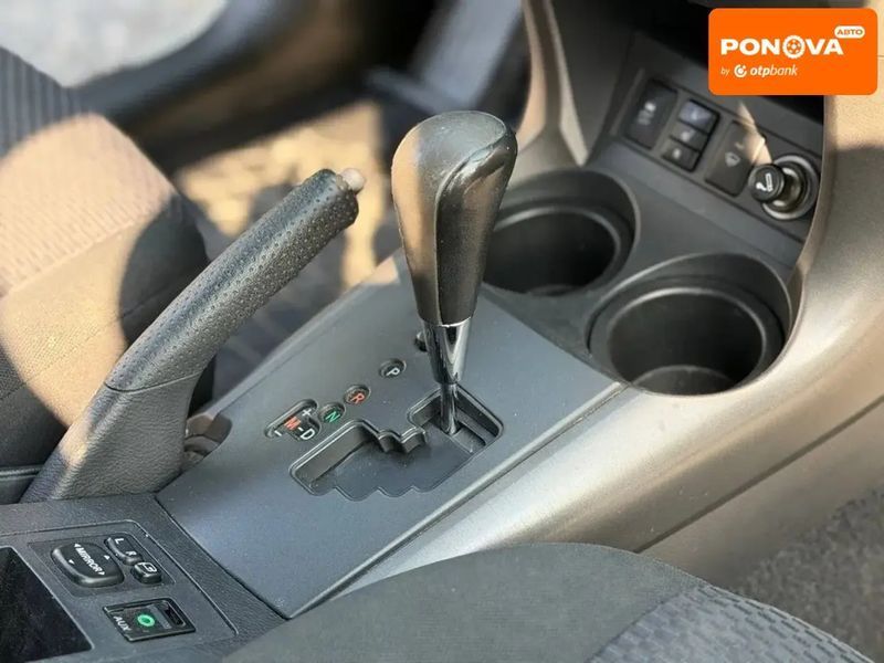 Toyota RAV4, 2010 г., Газ пропан-бутан / Бензин, 123 тыс. км, Внедорожник / Кроссовер, Белый, Днепр (Днепропетровск) AT-10417781 фото