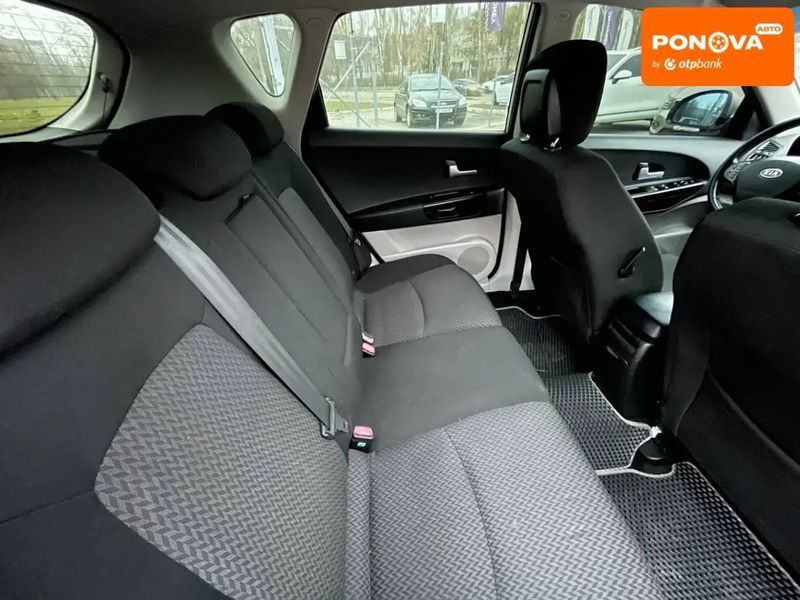 Kia Ceed, 2007 р., Дизель, 244 тис. км, Хетчбек, Сірий, Кривий Ріг AT-10404753 фото