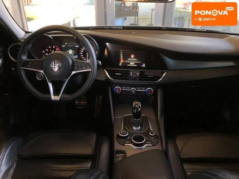 Alfa Romeo Giulia, 2016 р., Бензин, 207 тис. км, Седан, Чорний, Львів AT-10402245 фото