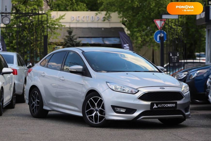 Ford Focus, 2016, Бензин, 2 л., 104 тис. км, Седан, Сірий, Київ 39375 фото