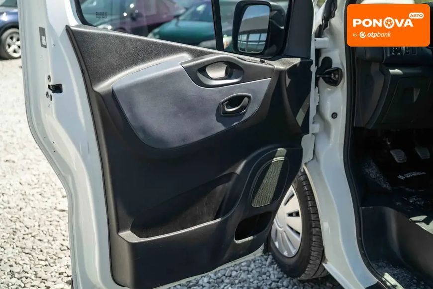 Opel Vivaro, 2017 г., Дизель, 372 тыс. км, Минивен, Белый, Черновцы AT-10417530 фото