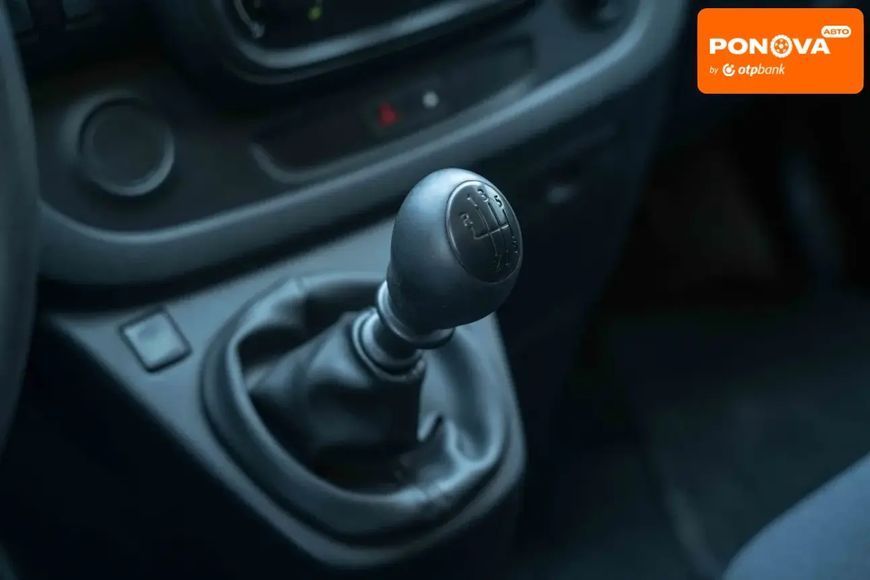 Opel Vivaro, 2017 г., Дизель, 372 тыс. км, Минивен, Белый, Черновцы AT-10417530 фото