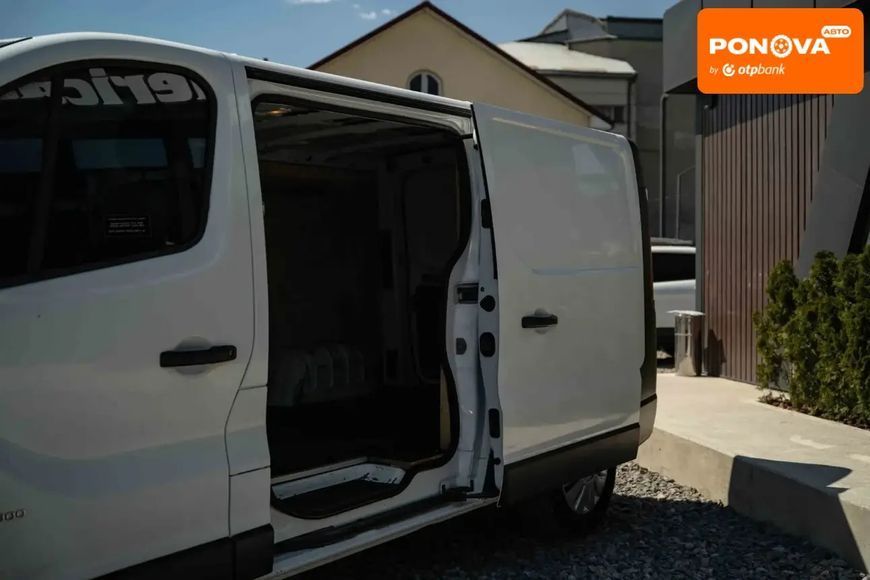 Opel Vivaro, 2017 г., Дизель, 372 тыс. км, Минивен, Белый, Черновцы AT-10417530 фото