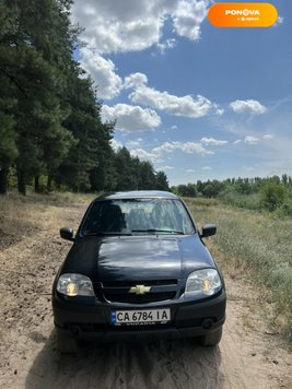 Chevrolet Niva, 2015, Газ пропан-бутан / Бензин, 1.69 л., 136 тис. км, Позашляховик / Кросовер, Чорний, Сміла Cars-Pr-184471 фото