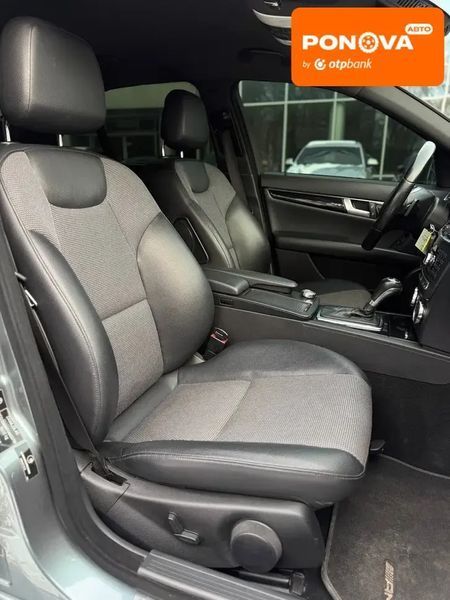 Mercedes-Benz C-Class, 2011 г., Бензин, 208 тыс. км, Седан, Серый, Днепр (Днепропетровск) AT-10406831 фото