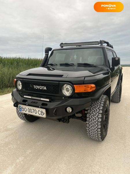 Toyota FJ Cruiser, 2007, Газ пропан-бутан / Бензин, 202 тыс. км, Внедорожник / Кроссовер, Тернополь Cars-Pr-66607 фото