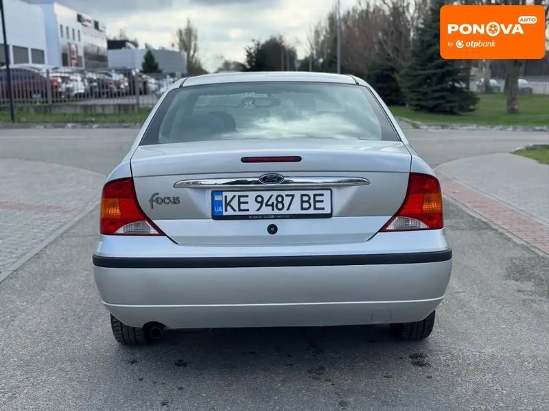 Ford Focus, 2002 р., Бензин, 112 тис. км, Седан, Сірий, Дніпро (Дніпропетровськ) AT-10418036 фото