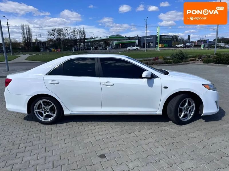 Toyota Camry, 2013 р., Газ пропан-бутан / Бензин, 234 тис. км, Седан, Білий, Харків AT-10415913 фото