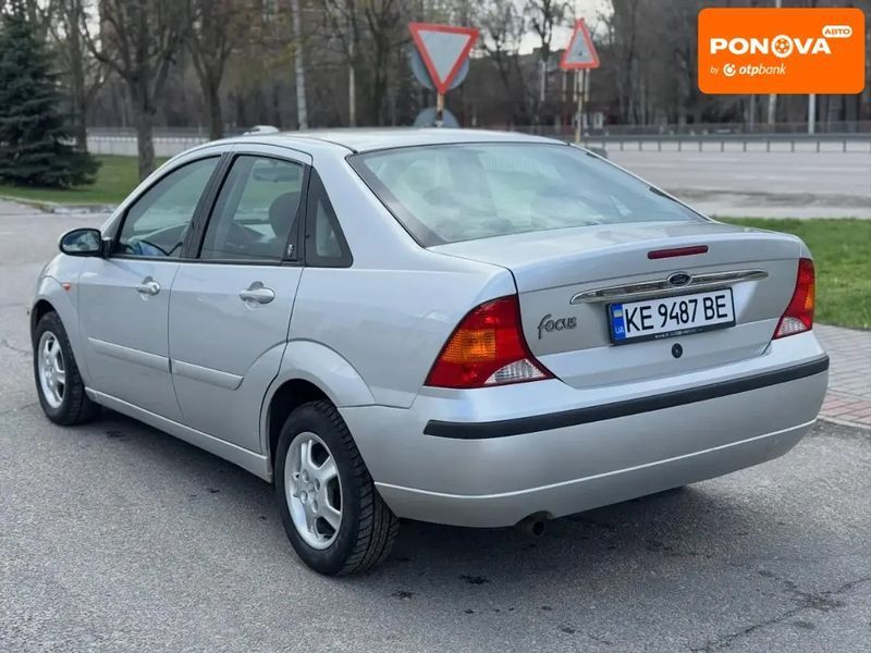 Ford Focus, 2002 р., Бензин, 112 тис. км, Седан, Сірий, Дніпро (Дніпропетровськ) AT-10418036 фото