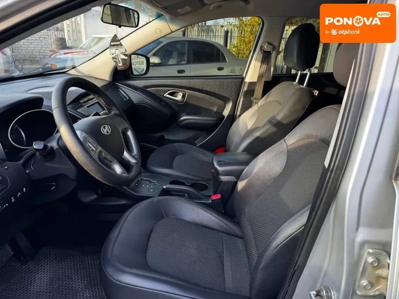 Hyundai ix35, 2010 г., Дизель, 230 тыс. км, Внедорожник / Кроссовер, Серый, Днепр (Днепропетровск) AT-10404192 фото
