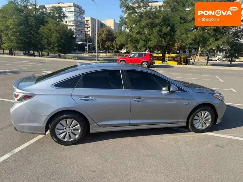 Hyundai Sonata, 2015 р., Гібрид (MHEV), 213 тис. км, Седан, Сірий, Київ AT-10403961 фото