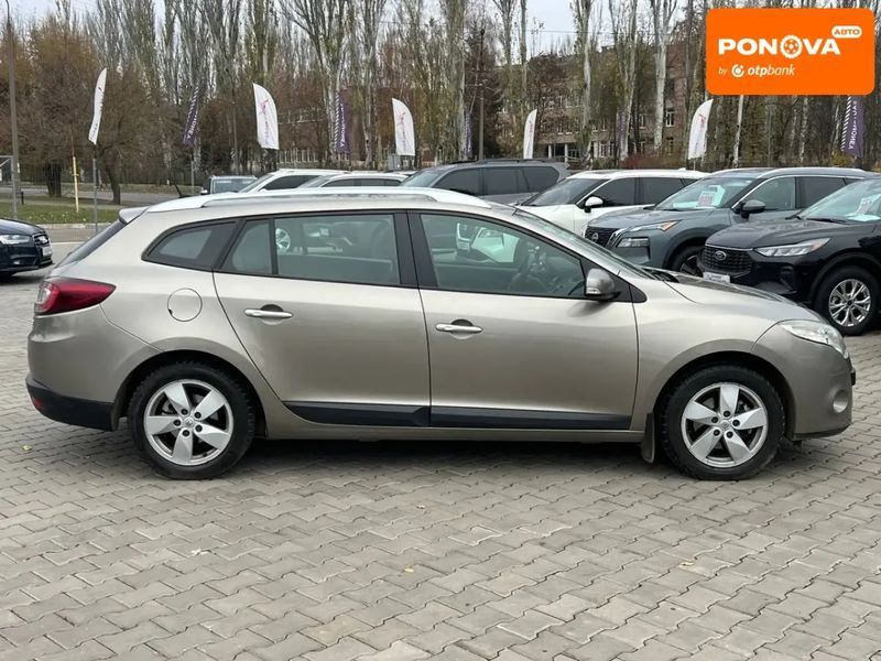 Renault Megane, 2011 р., Дизель, 211 тис. км, Універсал, Бежевий, Кривий Ріг AT-10404421 фото