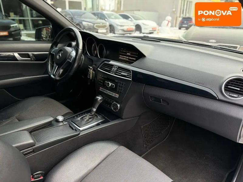 Mercedes-Benz C-Class, 2011 г., Бензин, 208 тыс. км, Седан, Серый, Днепр (Днепропетровск) AT-10406831 фото