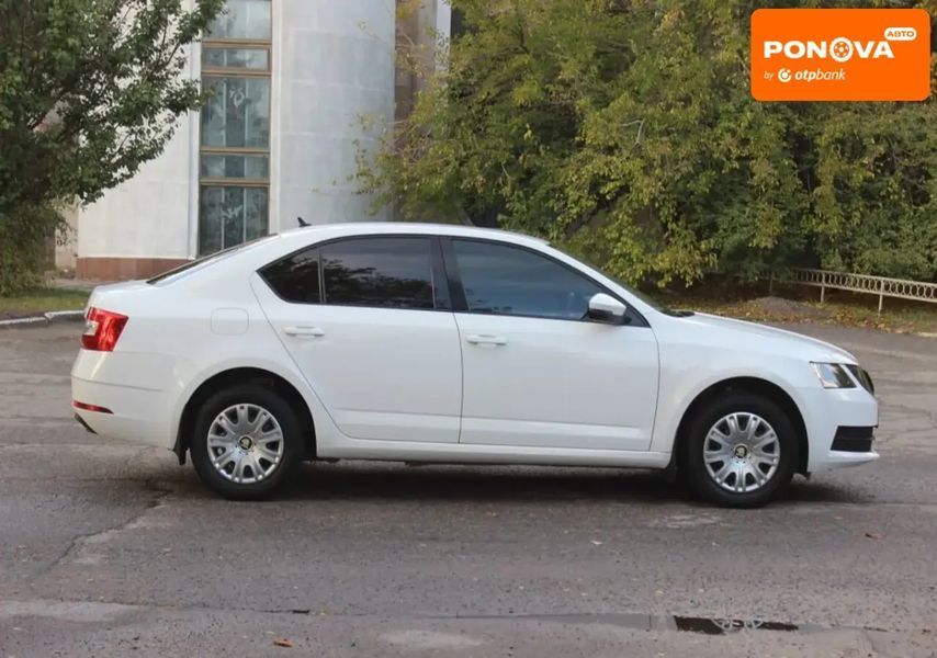 Skoda Octavia, 2019 р., Бензин, 107 тис. км, Седан, Білий, Дніпро (Дніпропетровськ) AT-10405841 фото