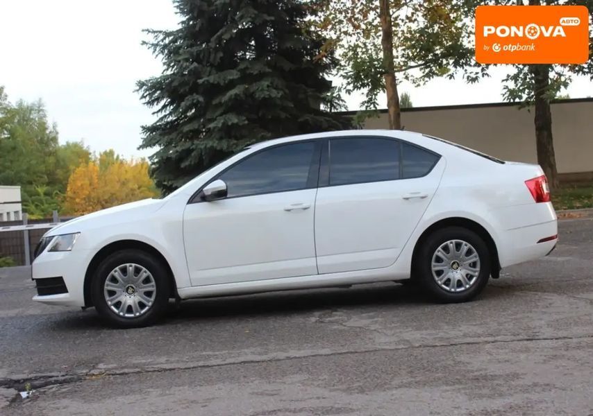 Skoda Octavia, 2019 р., Бензин, 107 тис. км, Седан, Білий, Дніпро (Дніпропетровськ) AT-10405841 фото