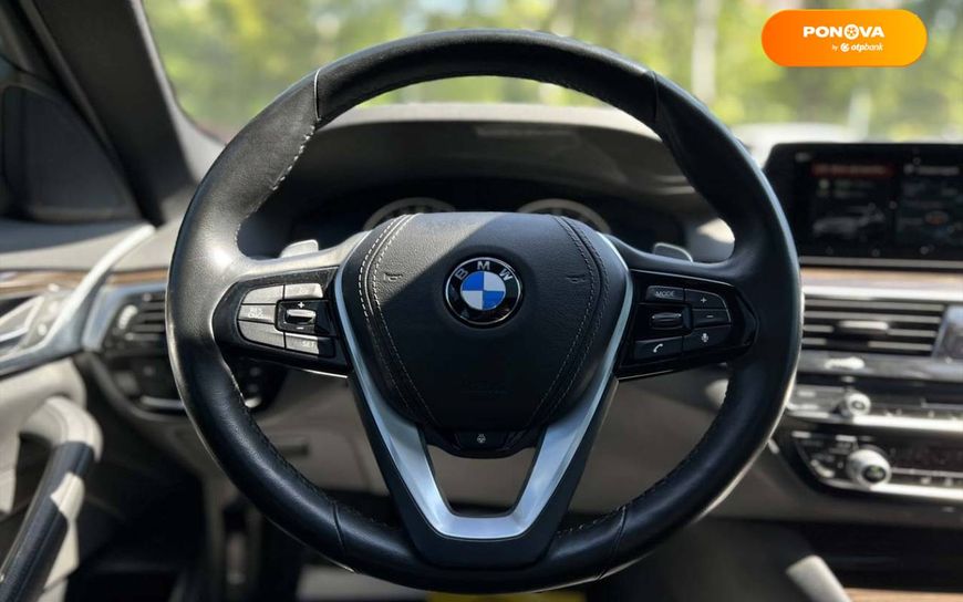 BMW 5 Series, 2018, Бензин, 2 л., 64 тис. км, Седан, Чорний, Львів 44014 фото